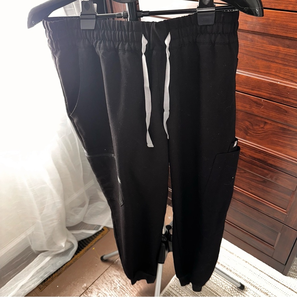 Womens uman black scrub pants